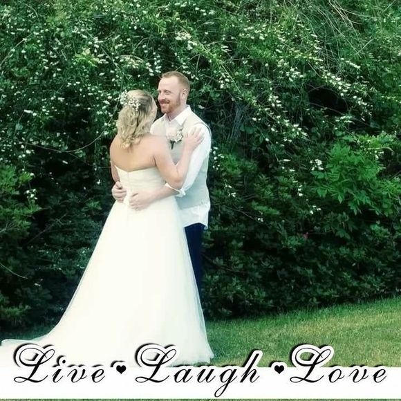 Meet your Posher, Raena - Picture 1 of 1